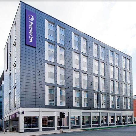 Premier Inn Leeds City Centre Екстериор снимка